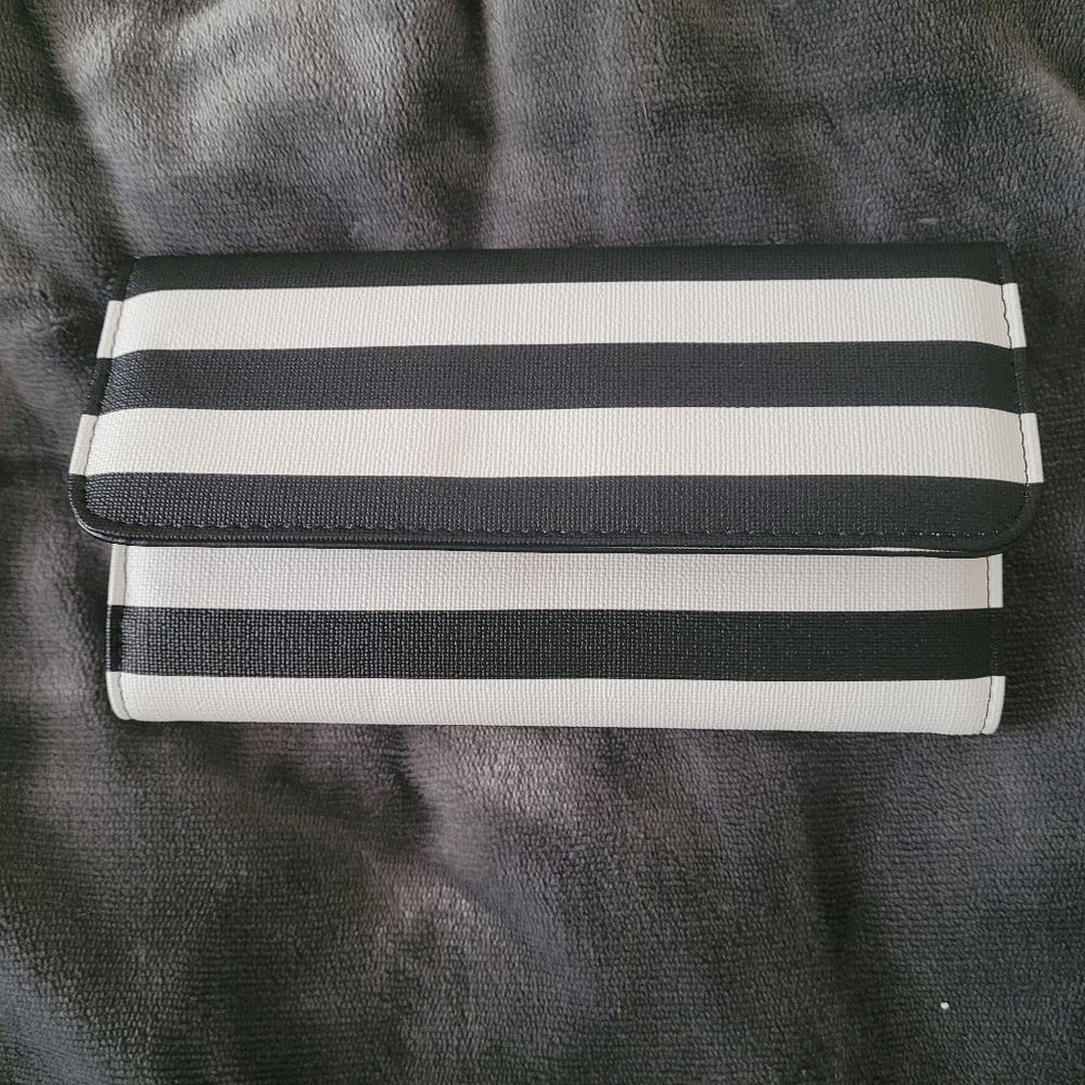 Slim Striped Wallet